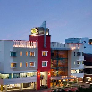 Hotel Santika Pontianak